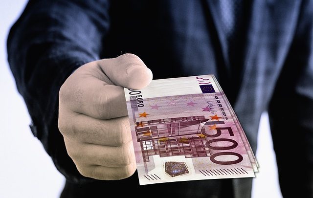 Una sola cosa da fare una scelta nella storia Una volta che hai salvato il tuo primo lavoro nelle arti: cessare hai bisogno di un fondo di emergenza?