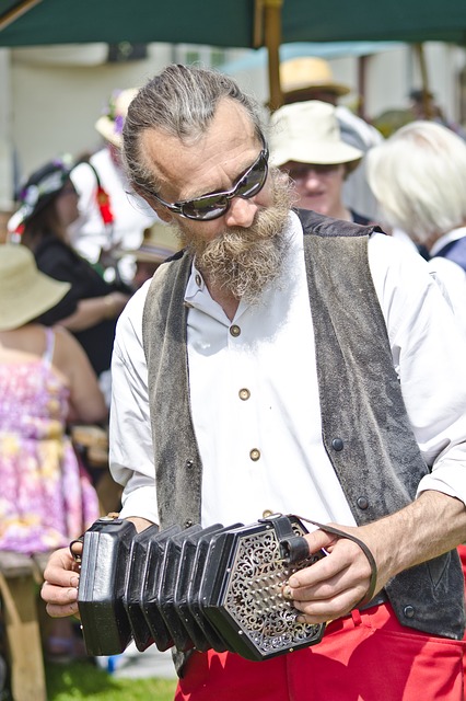 Una precedente storica di Morris Dancing