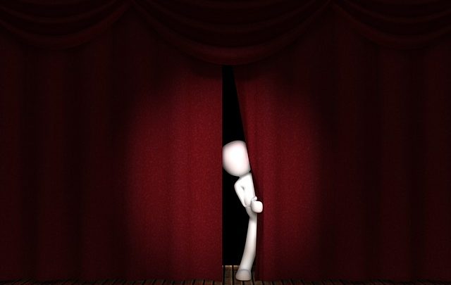 C'è un'età limitata con recitazione?