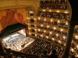 Una storia temporanea del Teatro Colon [Buenos Aires]