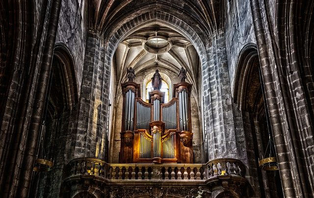 Musica per una ragione santa