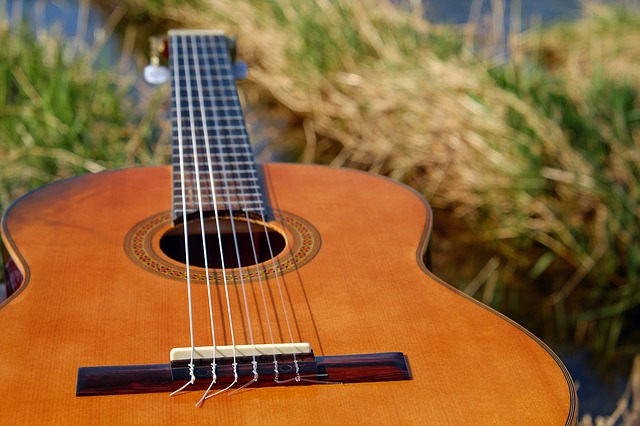 Metti insieme la chitarra senza chitarra – Come si può mettere insieme Ovunqu