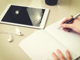 Abbraccia la vitalità di melodia e musica