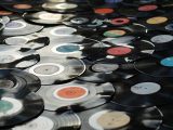 Perché forse potresti distaccarti Spendi in considerazione Preservare i tuoi album di musica vintage